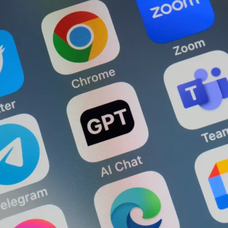 40 Prompts pour créez du contenu sur les Réseaux Sociaux avec ChatGPT (Twitter, Youtube, Instagram & Facebook)